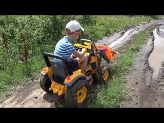 Little Boy Rides on Motor Bike for Kids   Motorbike stuck in the mud   Riding on Tractor Power Wheel