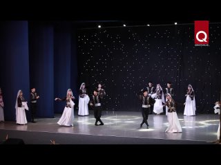 Стилизованные крымскотатарские танцы с бережным отношением к фольклору