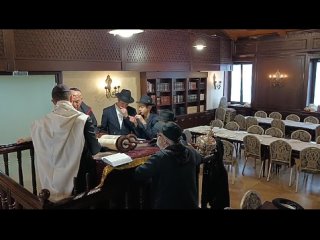 Пасхальная молитва в синагоге  Смоленска
