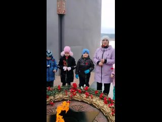 Воспитанник группы Смешарики, Чупров  Мирон стихотворение Русские солдаты