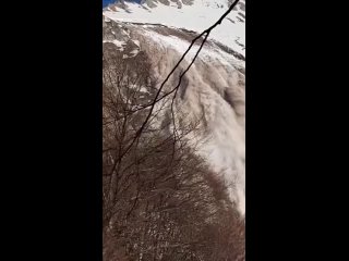 Лавина сошла в горах Сочи