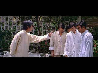 Мастер со сломанными пальцами / Guang dong xiao lao hu (1971)
