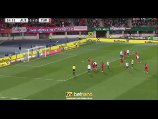 Гол Хакана в матче с Австрией