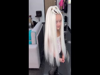 Видео от Голливудское наращивание волос в Воркуте