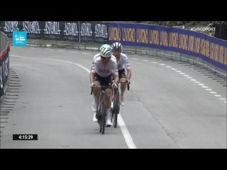 Алексей Луценко (Astana Qazaqstan Team) выигрывает третий этап Giro d’Abruzzo с финишем в Prati di T