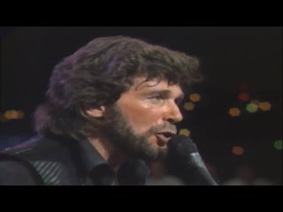 Eddie Rabbitt - I Love A Rainy Night