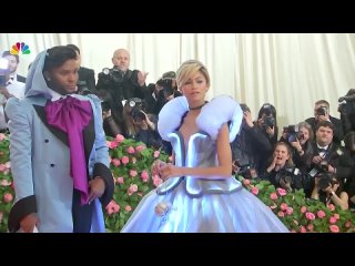 Появление Зендеи на Met Gala 2019