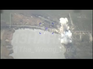 Российская авиация продолжает уничтожать мосты ВСУ на разных направлениях, на этот раз разбомбили мост через речку Дурная в райо
