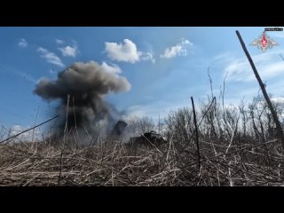 РСЗО Ураган испепеляют опорники ВСУ на Южно-Донецком направлении  Артиллерийская бригада 5-ой общ