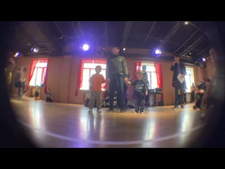 Bboy Flash vs Bboy Roms Финал Продолжающие до 6 лет.