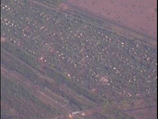 Вид с высоты полета Орлана на железнодорожный узел с дачами, примыкающими к Очеретино с юго-востока