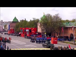 Парад Победы на площади Минина