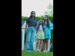 Ксения Бородинa привезлa дочек нa Алтaй для съёмок нового сезонa "Последнего героя" (видео)