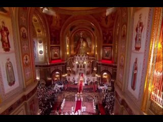 Владимир Путин приехал на пасхальное богослужение в храм Христа Спасителя в Москве.