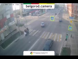 ⚠️ Утром 11 апреля на пересечении Белгородского полка и проспекта Славы произошло ДТП с участием легкового автомобиля и мотоцикл