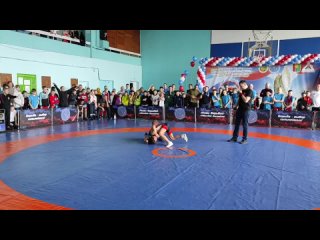 В Братске проходит Всероссийский турнир по греко-римской борьбе