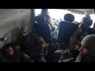 Польские интервенты. Да-да-да, вот такой он, русский добровольческий корпус. На видео русские освободители перед атакой Козинки.