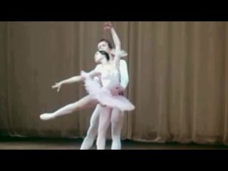 Надежда Павлова с Вячеславом Гордеевым в балете “Щелкунчик“ Москва 1973 г.
