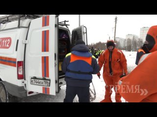 На Комсомольском озере человека спасали