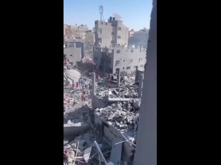 Таким образом, Израиль уничтожил Газу, второй старейший город в мире, и убил и сжег мирных жителей – коренных жителей Палестины,