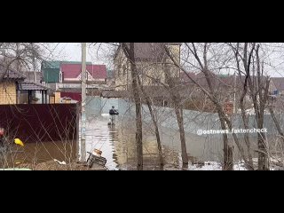 Nach Dammbruch im russischen Orsk: Mehr als 2900 Wohnhäuser in 24 Stunden überschwemmt
