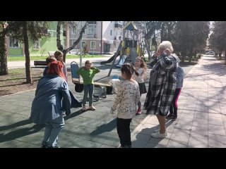 9 апреля на бульваре Шевченко города Харцызска прошла развлекательная программа в рамках года семьи Культурный городок, приуро