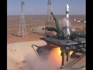 Космические кадры: ракета «Союз-2.1б» с новым спутником «Ресурс-П» № 4 красиво стартовала с Байконура