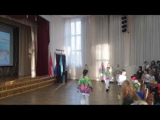 Студия спортивного танца  Твист , детки танцуют
