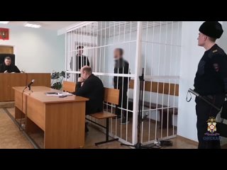 Омич украл более миллиона рублей из сейфа организации
