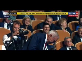 Путин_поздравил_Рашникова_с_победой_"Металлурга"_в_Кубке