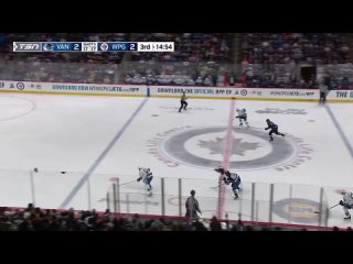 Никита Чибриков забивает свой первый гол в НХЛ