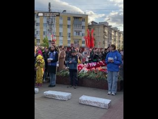 Вечером 9 мая в Калуге на площади Победы состоялась всероссийская патриотическая акция Свеча Победы