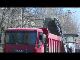 Нижегородские дорожники восстанавливают улицы Харцызска и Зугрэса
