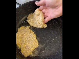 Сытные куриные отбивнушки в кляре