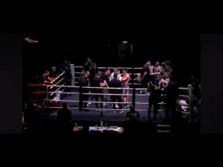 Суета на вечере бокса в Австрии Мансур Эльсаев vs Карлос Ламелa