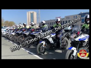 Патруль ГИБДД на мотоциклах в Казани
