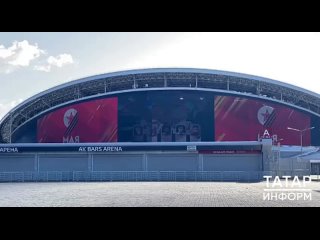 На медиафасаде казанского стадиона Ак Барс Арена показали портреты ветеранов