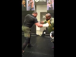 Видео от MIXFIGHT CLUB / MMA