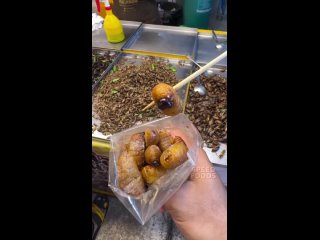 Giant insect! Most amazing street food insect fried - ...ด้วง... เถ้าแก่มอส - งานบอลลูนและไฟล้านดวง วันนี้ - 31 มีค.67 จ.กระบี่.