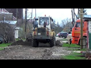 На Ветеринарной улице в городе Вязники начали ремонт дороги. Съемка