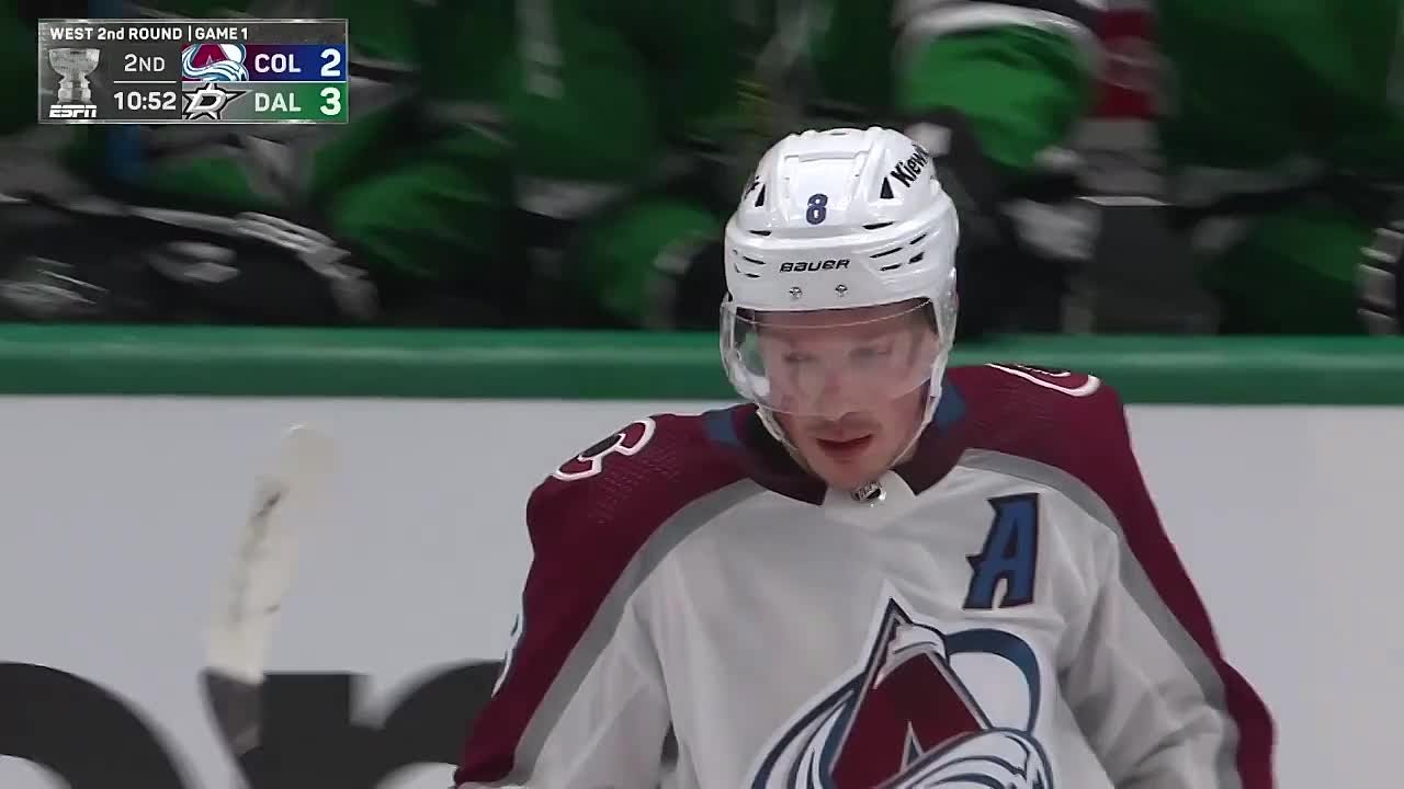 Video: Cale Makar strikes on the power play, bringing Colorado within 1! <a class=