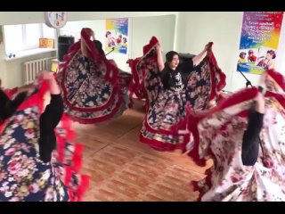 Video by Студия цыганского танца Джелем в Красноярске
