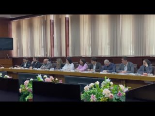 Заур Аскендеров встретился с членами Молодежного парламента