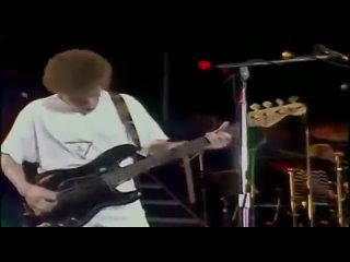 John Deacon - Bass Solo