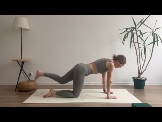Утренняя мягкая практика по йоге