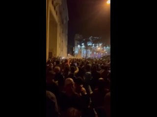 Continúan en Georgia las protestas contra el proyecto de ley sobre “agentes extranjeros”.  Anteriormente lo aprobó la comisión p