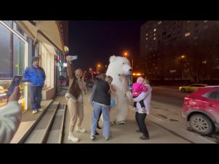 Видео от Заказать поздравление Белого Мишки, Зайки Химки
