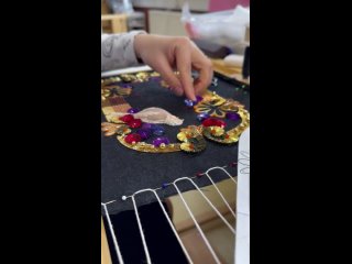 Видео от Школа ручной и машинной вышивки
