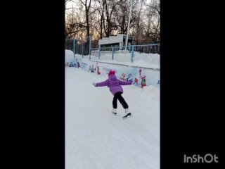 Ученицы Аня и Соня - Школа фигурного катания Flaming Ice