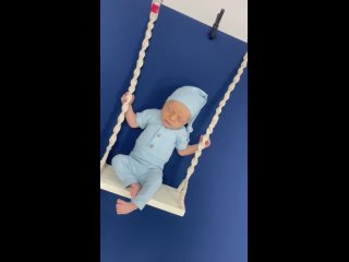 Видео от Марина Кузьменко фотограф новорождённых НН